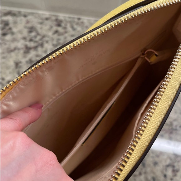 Kate Spade Sadie North South Crossbody Bag EUC - Picture 10 of 14